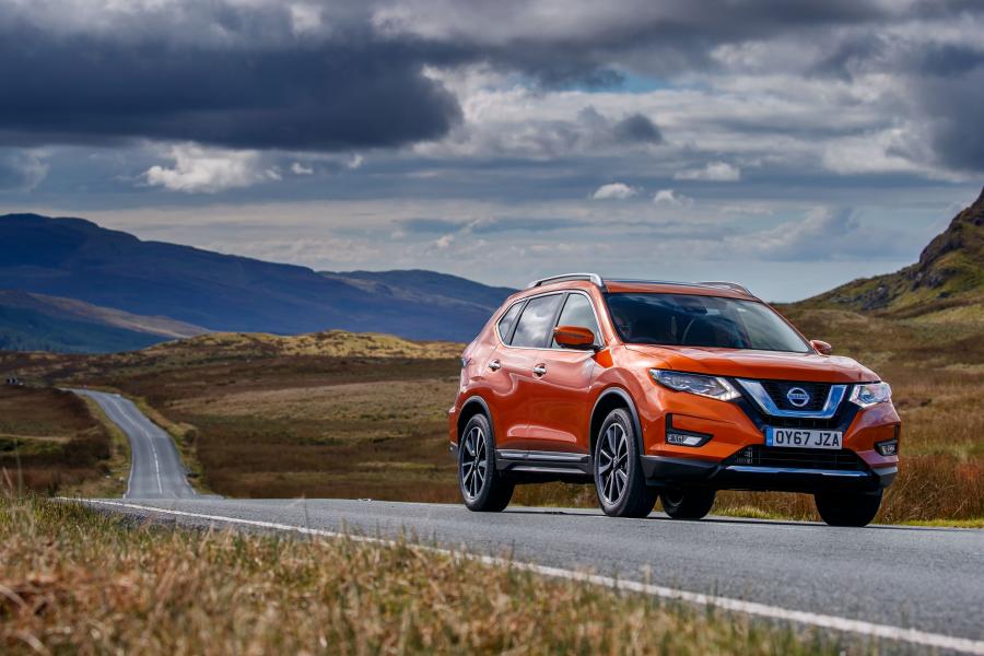  Nissan X-Trail (T32) 2017 года  (UK) (фото 2 из 26)